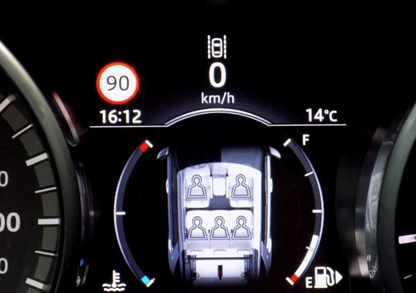 Land Rover Discovery Sport cena 75999 przebieg: 229999, rok produkcji 2018 z Paczków małe 667